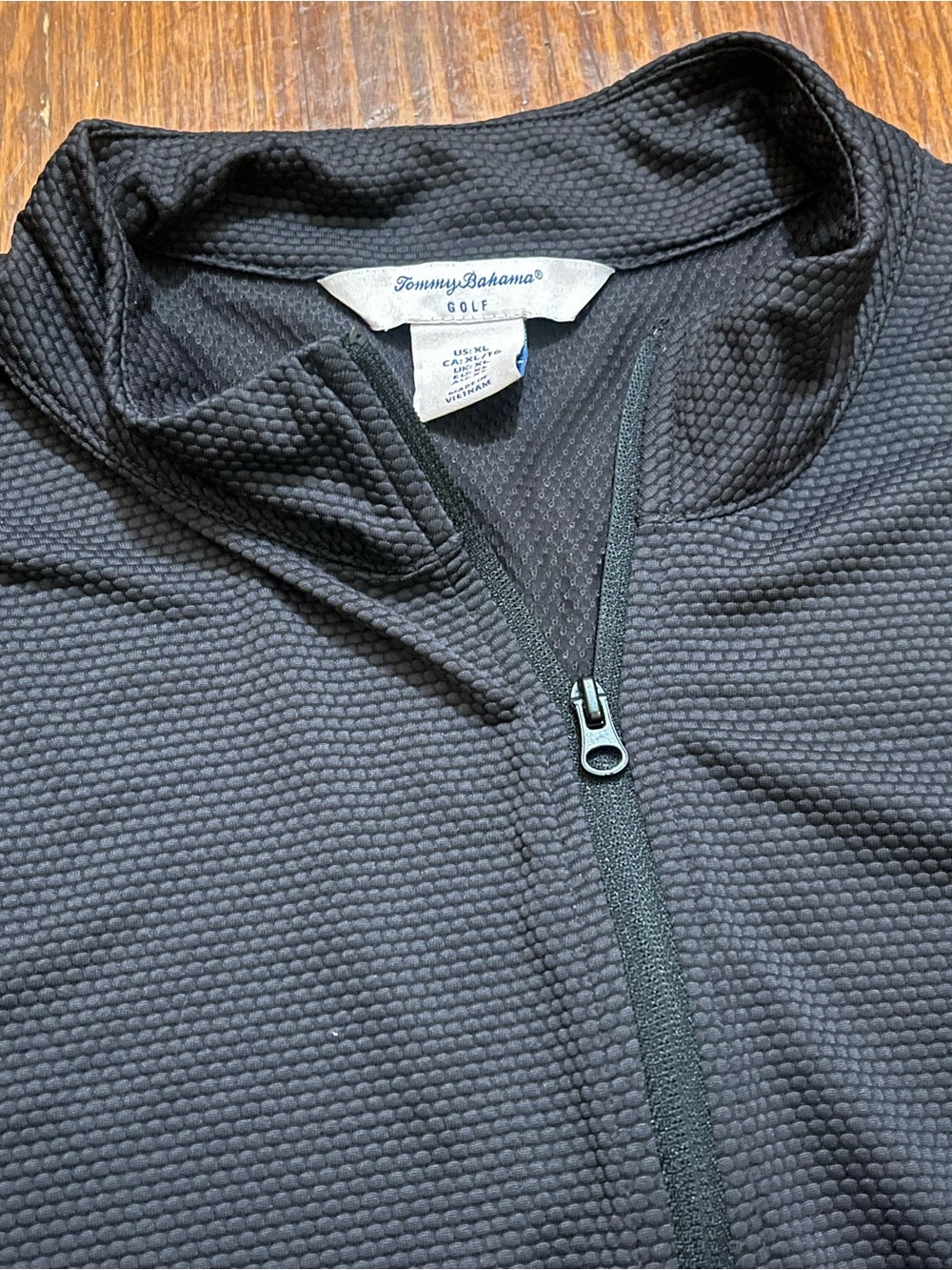 Tommy Bahama Women’s Black Long-Sleeve Half-Zip Golf Pullover - Picture 2 of 5